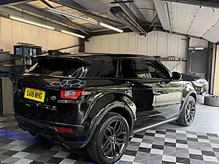 Used 2018 Land Rover Range Rover Evoque Hse Dynamic Black - Interior and Exterior details 6