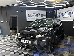 Used 2018 Land Rover Range Rover Evoque Hse Dynamic Black - Interior and Exterior details 9