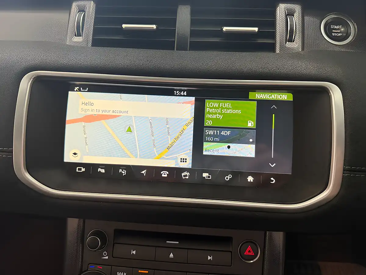 Used 2018 Land Rover Range Rover Evoque Hse Dynamic Black - Interior and Exterior details 14