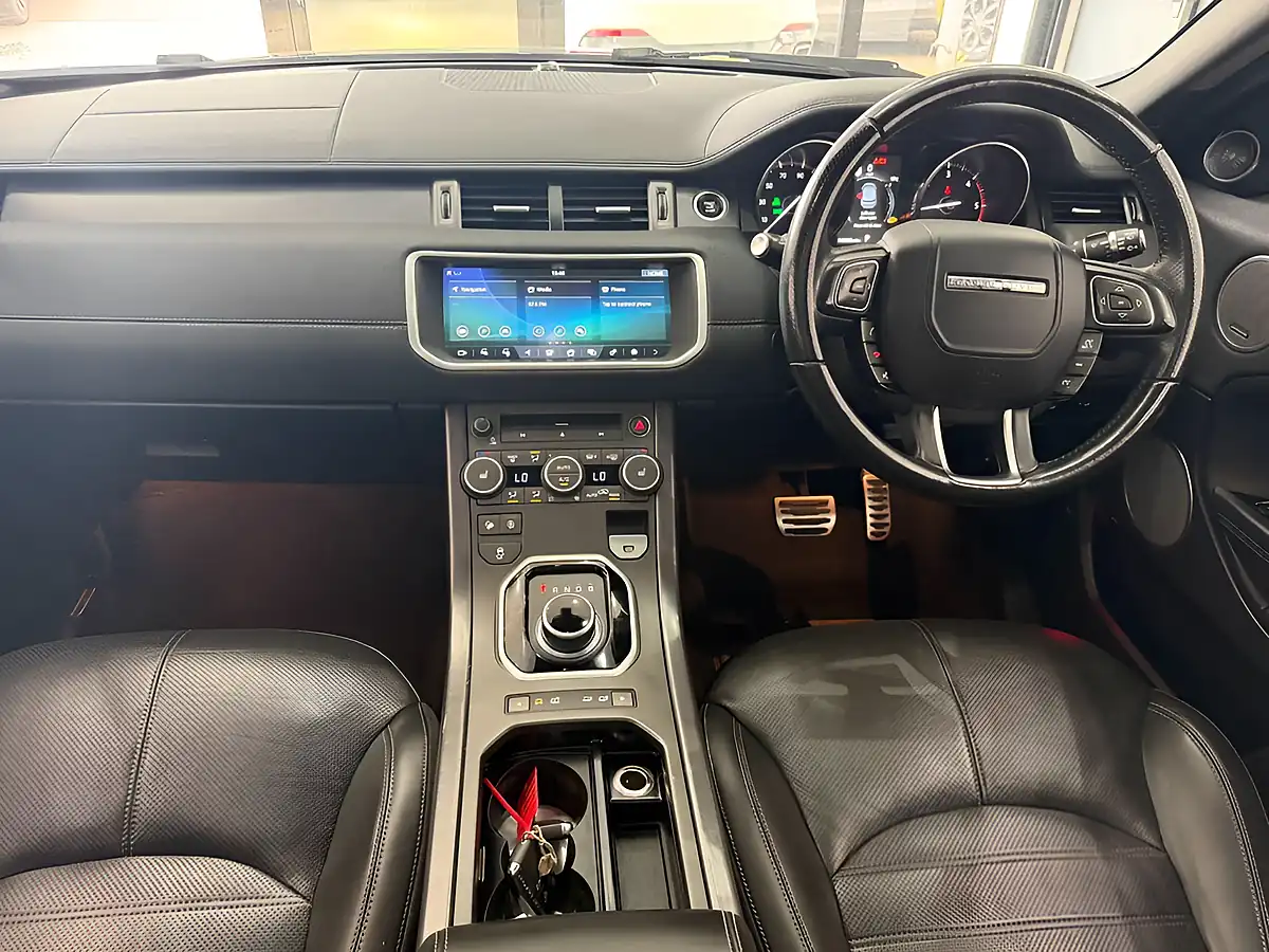 Used 2018 Land Rover Range Rover Evoque Hse Dynamic Black - Interior and Exterior details 2