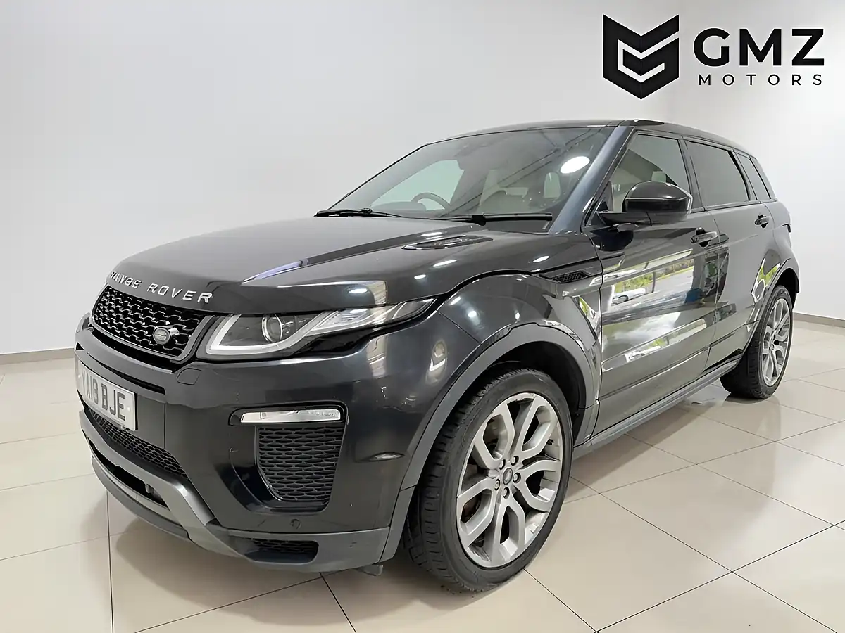 Used 2018 Land Rover Range Rover Evoque Hse Dynamic Black - Interior and Exterior details 3