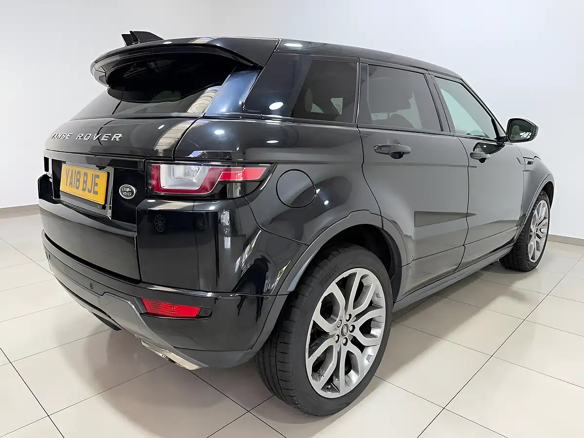 Used 2018 Land Rover Range Rover Evoque Hse Dynamic Black - Interior and Exterior details 9