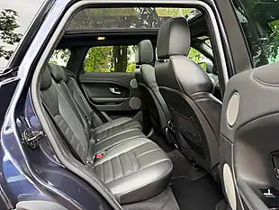 Used 2018 Land Rover Range Rover Evoque Hse Dynamic Blue - Interior and Exterior details 11