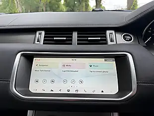 Used 2018 Land Rover Range Rover Evoque Hse Dynamic Blue - Interior and Exterior details 16