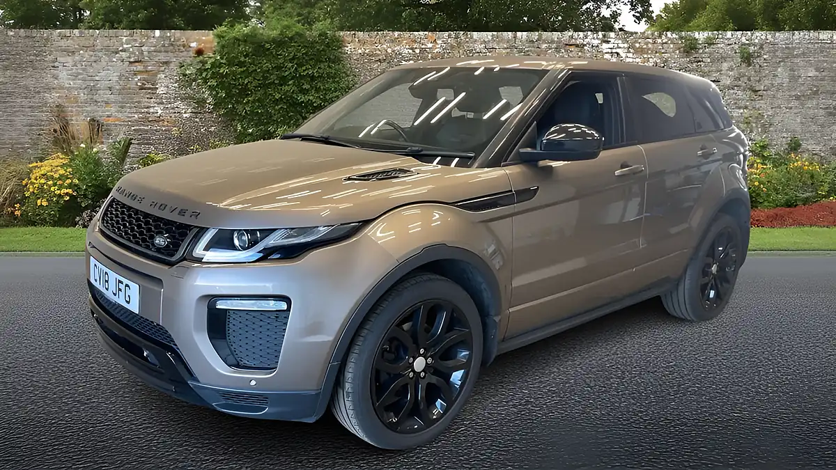 Used 2018 Land Rover Range Rover Evoque Hse Dynamic Brown - Interior and Exterior details 3