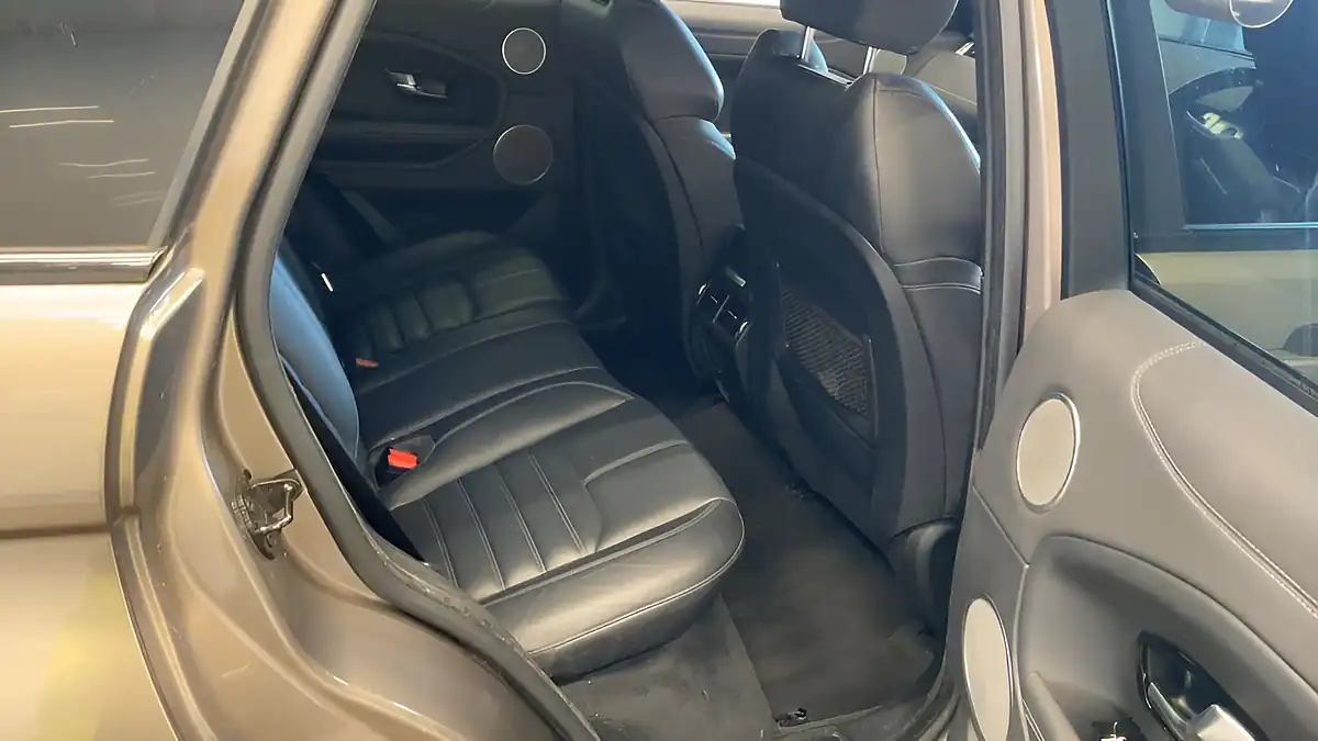 Used 2018 Land Rover Range Rover Evoque Hse Dynamic Brown - Interior and Exterior details 8