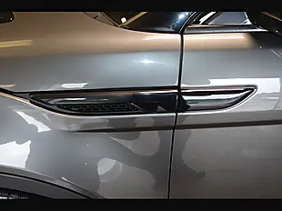 Used 2018 Land Rover Range Rover Evoque Hse Dynamic Corris Grey - Interior and Exterior details 18