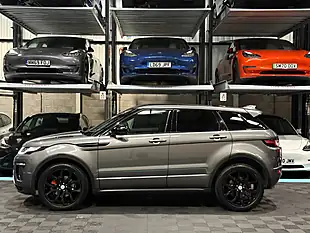 Used 2018 Land Rover Range Rover Evoque Hse Dynamic Grey - Interior and Exterior details 6