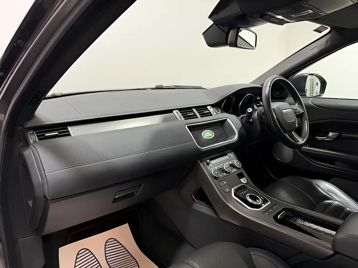 Used 2018 Land Rover Range Rover Evoque Hse Dynamic Grey - Interior and Exterior details 16