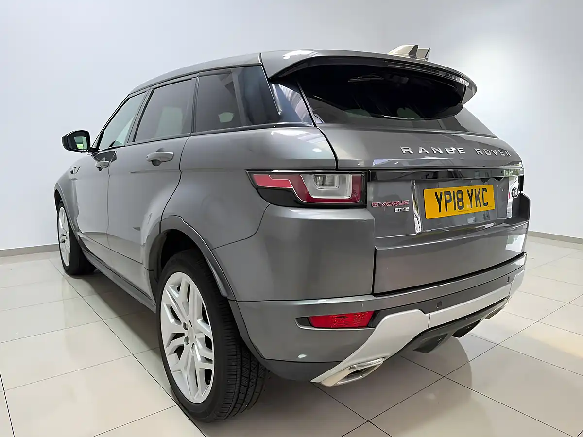 Used 2018 Land Rover Range Rover Evoque Hse Dynamic Grey - Interior and Exterior details 8