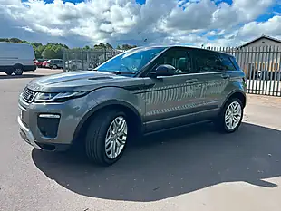 Used 2018 Land Rover Range Rover Evoque Hse Dynamic Grey - Interior and Exterior details 3
