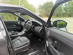Used 2018 Land Rover Range Rover Evoque Hse Dynamic Grey - Interior and Exterior details 13