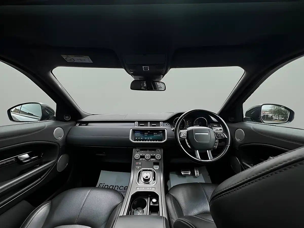 Used 2018 Land Rover Range Rover Evoque Hse Dynamic Grey - Interior and Exterior details 12