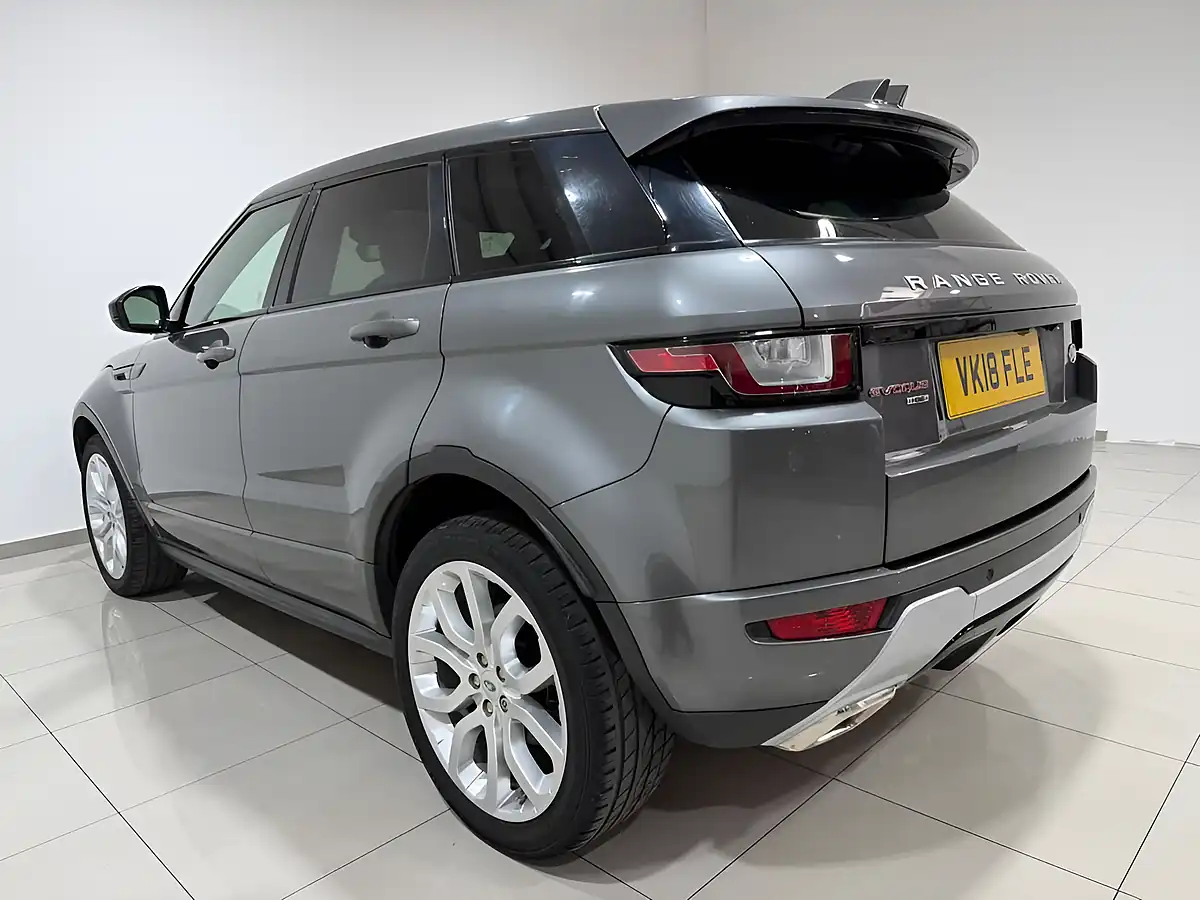 Used 2018 Land Rover Range Rover Evoque Hse Dynamic Grey - Interior and Exterior details 7