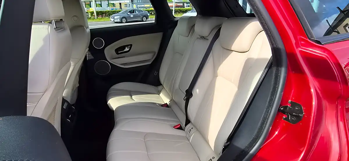 Used 2018 Land Rover Range Rover Evoque Hse Dynamic Red - Interior and Exterior details 15