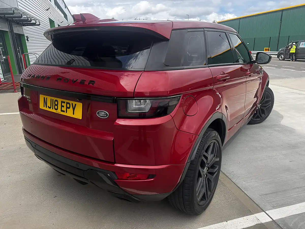 Used 2018 Land Rover Range Rover Evoque Hse Dynamic Red - Interior and Exterior details 7