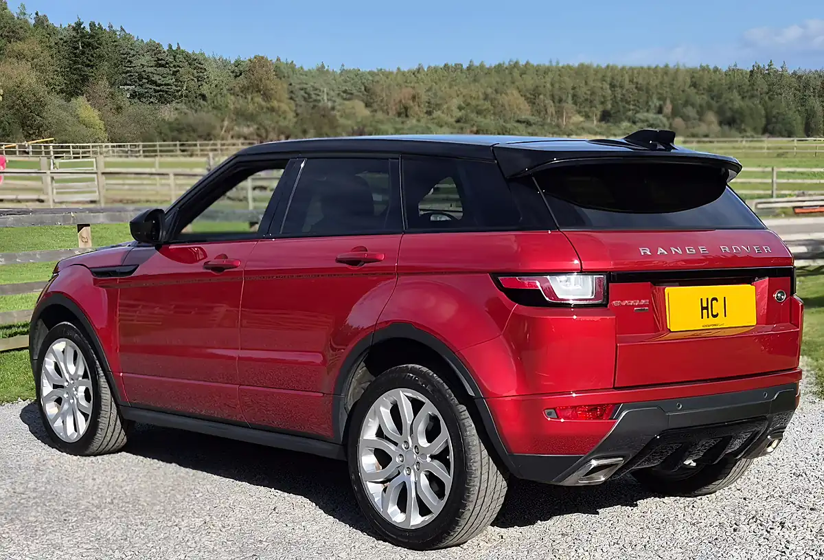 Used 2018 Land Rover Range Rover Evoque Hse Dynamic Red - Interior and Exterior details 2