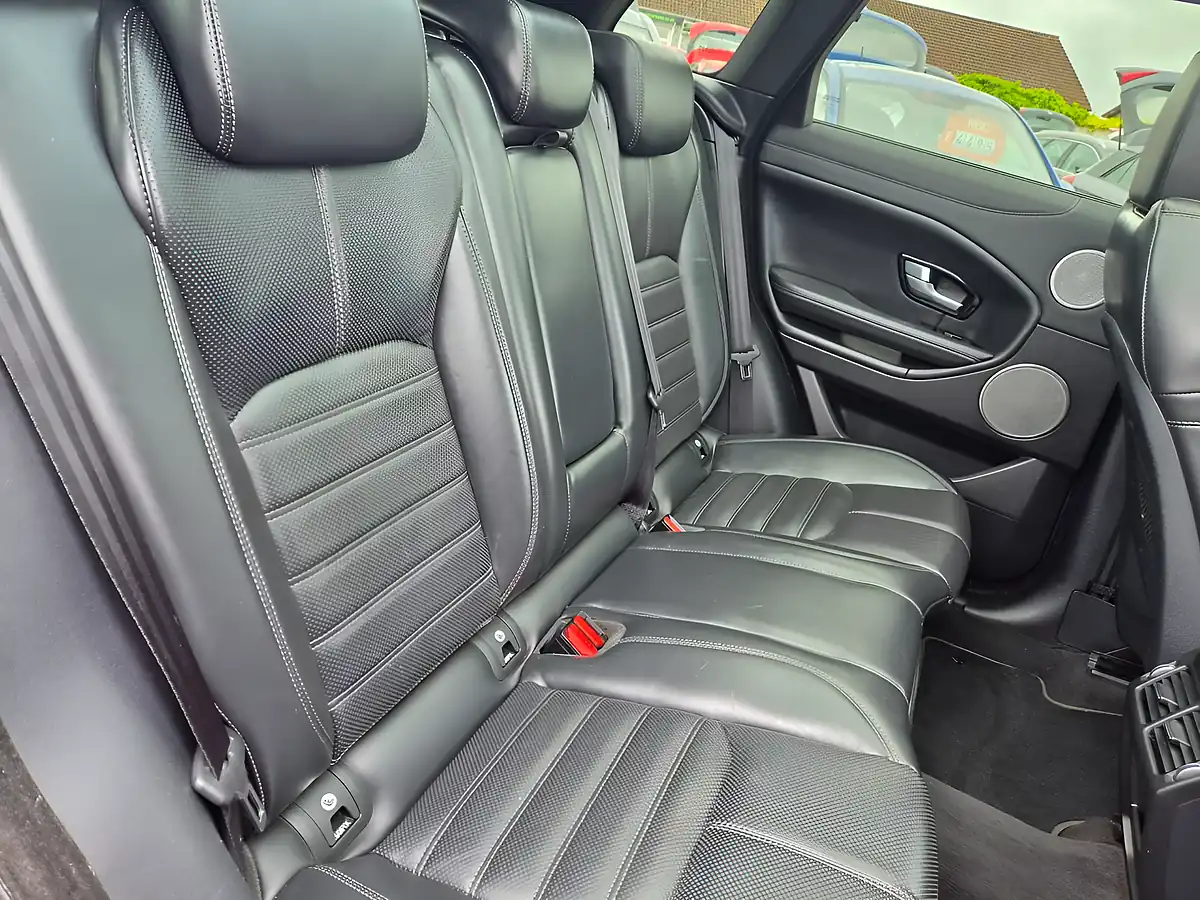 Used 2018 Land Rover Range Rover Evoque Hse Dynamic Red - Interior and Exterior details 14