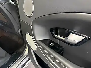 Used 2018 Land Rover Range Rover Evoque Hse Dynamic Silver - Interior and Exterior details 6