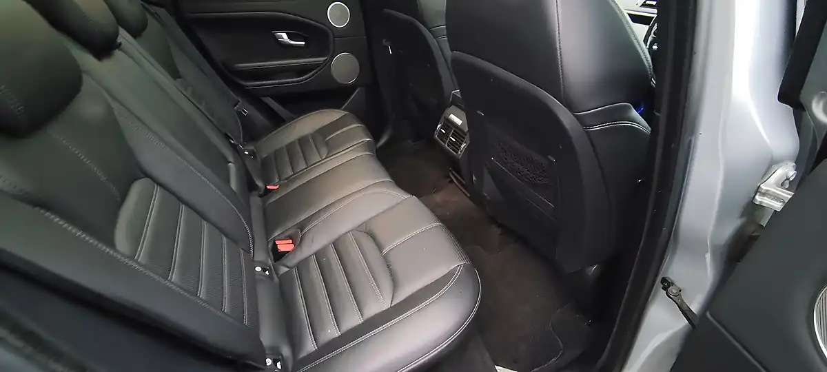 Used 2018 Land Rover Range Rover Evoque Hse Dynamic Silver - Interior and Exterior details 13
