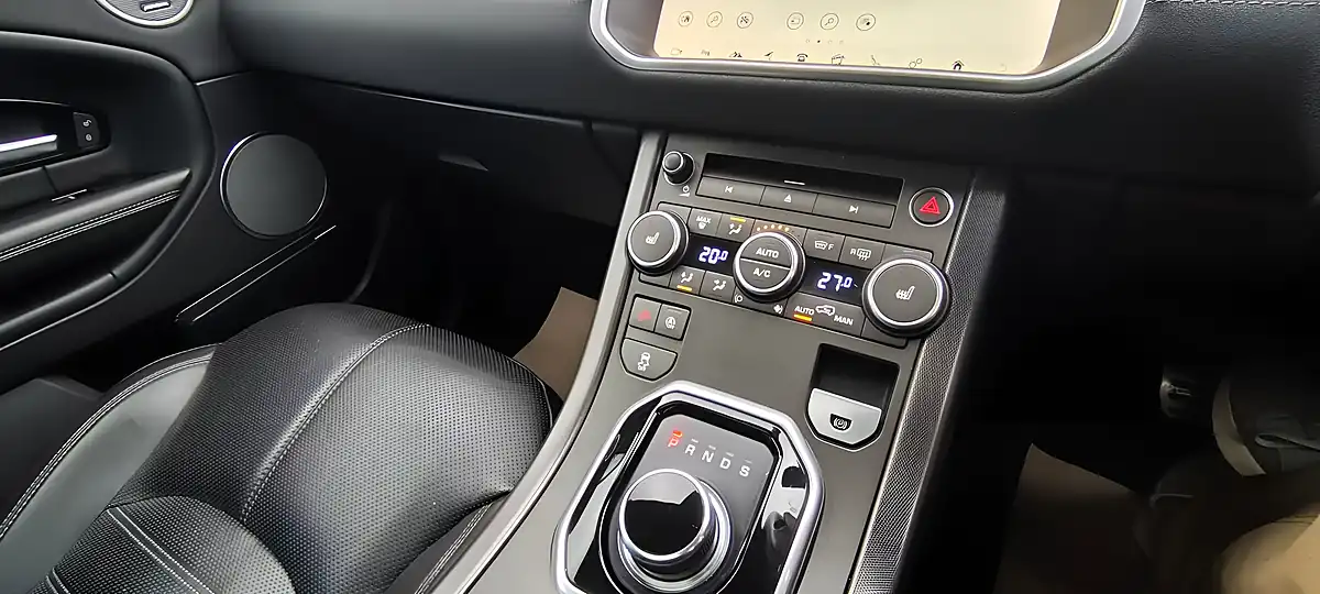 Used 2018 Land Rover Range Rover Evoque Hse Dynamic Silver - Interior and Exterior details 20