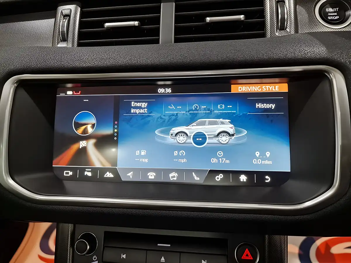 Used 2018 Land Rover Range Rover Evoque Hse Dynamic Ultimate Black - Interior and Exterior details 13