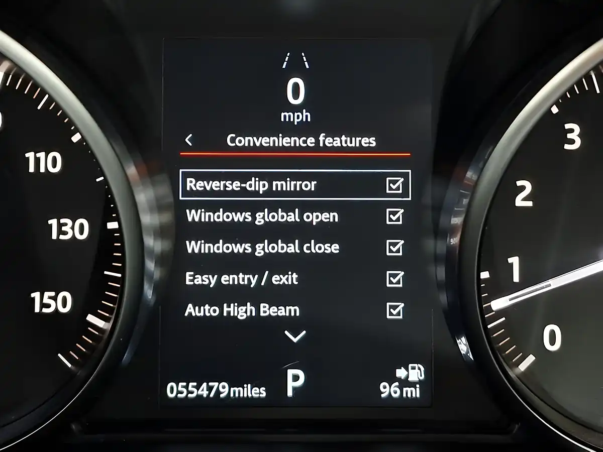 Used 2018 Land Rover Range Rover Evoque Hse Dynamic Ultimate Black - Interior and Exterior details 17