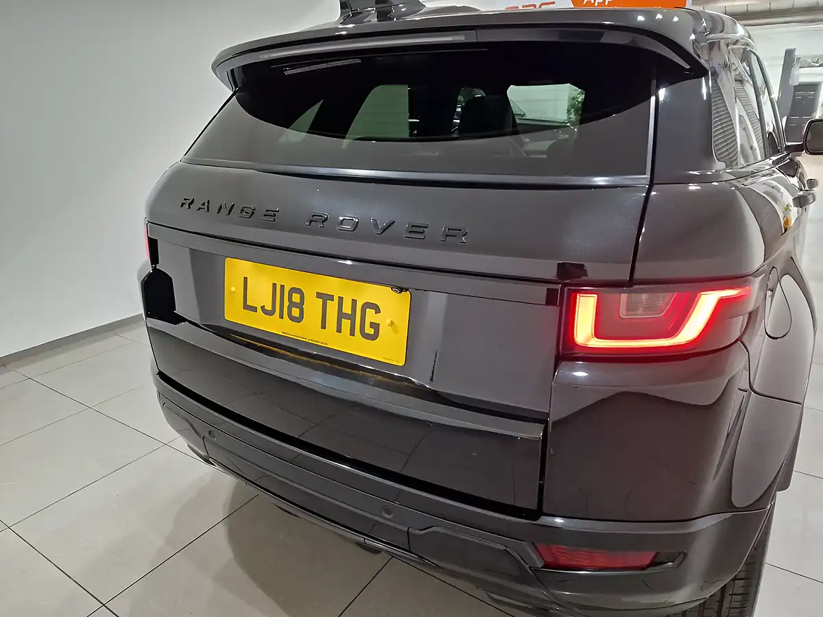 Used 2018 Land Rover Range Rover Evoque Hse Dynamic Ultimate Black - Interior and Exterior details 19
