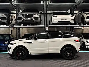 Used 2018 Land Rover Range Rover Evoque Hse Dynamic White - Interior and Exterior details 6