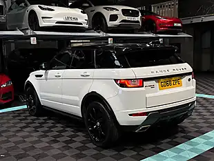 Used 2018 Land Rover Range Rover Evoque Hse Dynamic White - Interior and Exterior details 7