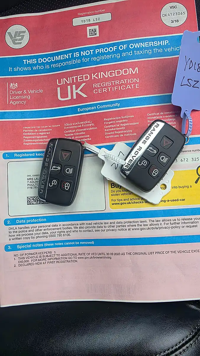 Used 2018 Land Rover Range Rover Evoque Hse Dynamic White - Interior and Exterior details 16