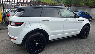 Used 2018 Land Rover Range Rover Evoque Hse Dynamic White - Interior and Exterior details 9