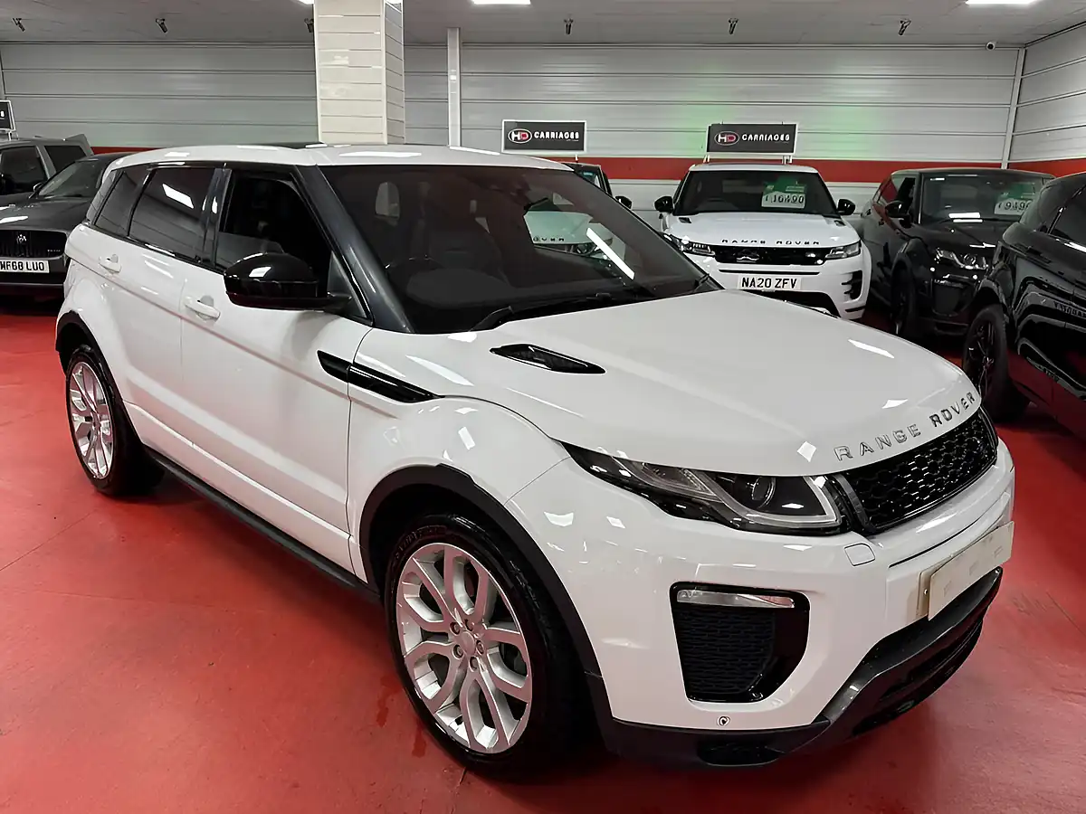 Used 2018 Land Rover Range Rover Evoque Hse Dynamic White - Interior and Exterior details 2