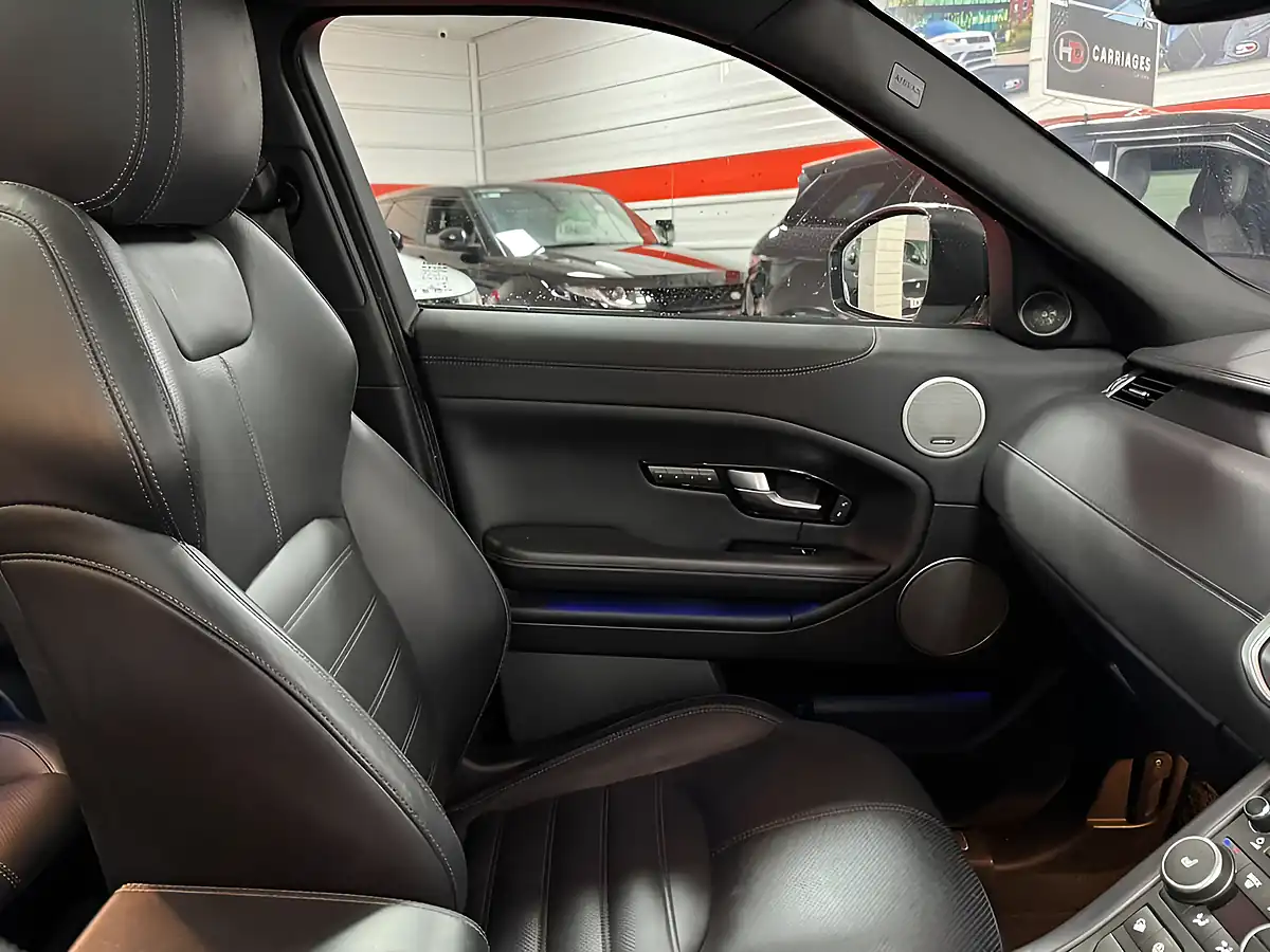 Used 2018 Land Rover Range Rover Evoque Hse Dynamic White - Interior and Exterior details 20