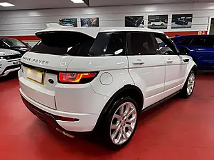 Used 2018 Land Rover Range Rover Evoque Hse Dynamic White - Interior and Exterior details 5