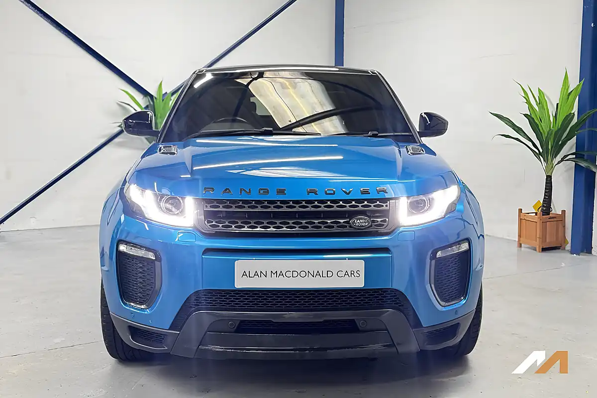 Used 2018 Land Rover Range Rover Evoque Landmark Blue - Interior and Exterior details 3