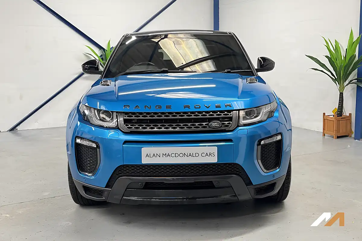 Used 2018 Land Rover Range Rover Evoque Landmark Blue - Interior and Exterior details 6