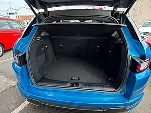 Used 2018 Land Rover Range Rover Evoque Landmark Blue - Interior and Exterior details 8