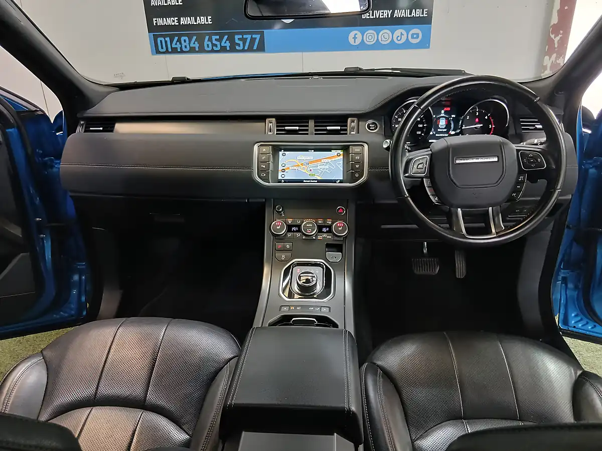 Used 2018 Land Rover Range Rover Evoque Landmark Blue - Interior and Exterior details 10
