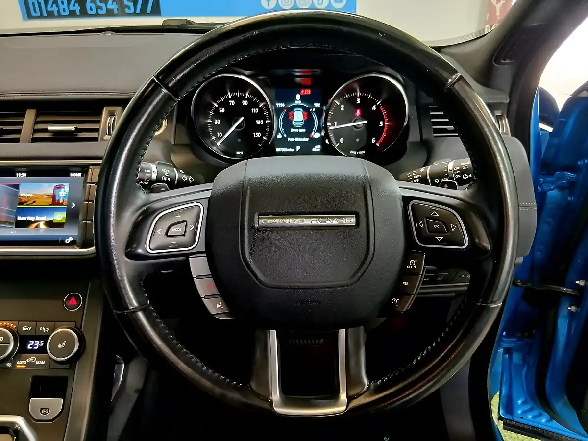 Used 2018 Land Rover Range Rover Evoque Landmark Blue - Interior and Exterior details 11