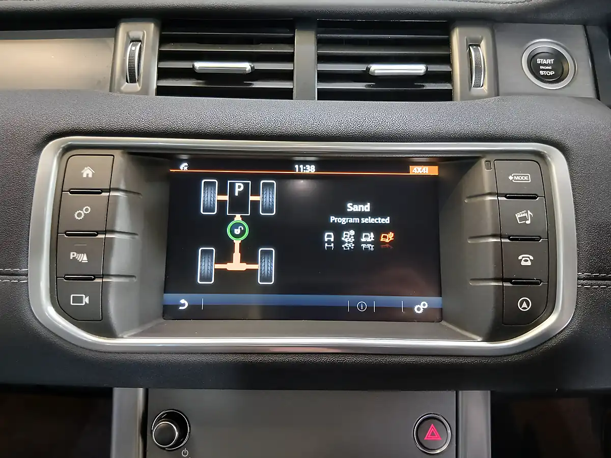 Used 2018 Land Rover Range Rover Evoque Landmark Blue - Interior and Exterior details 14