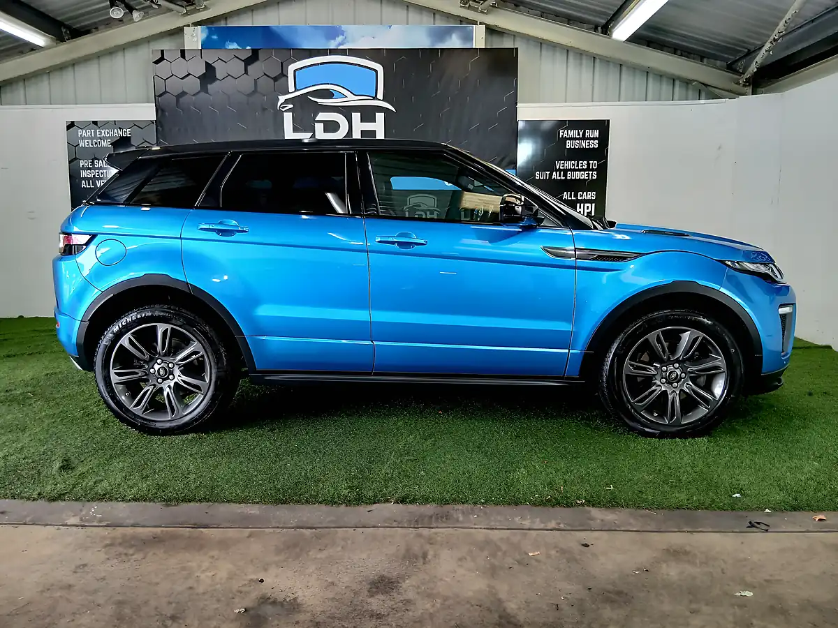 Used 2018 Land Rover Range Rover Evoque Landmark Blue - Interior and Exterior details 2