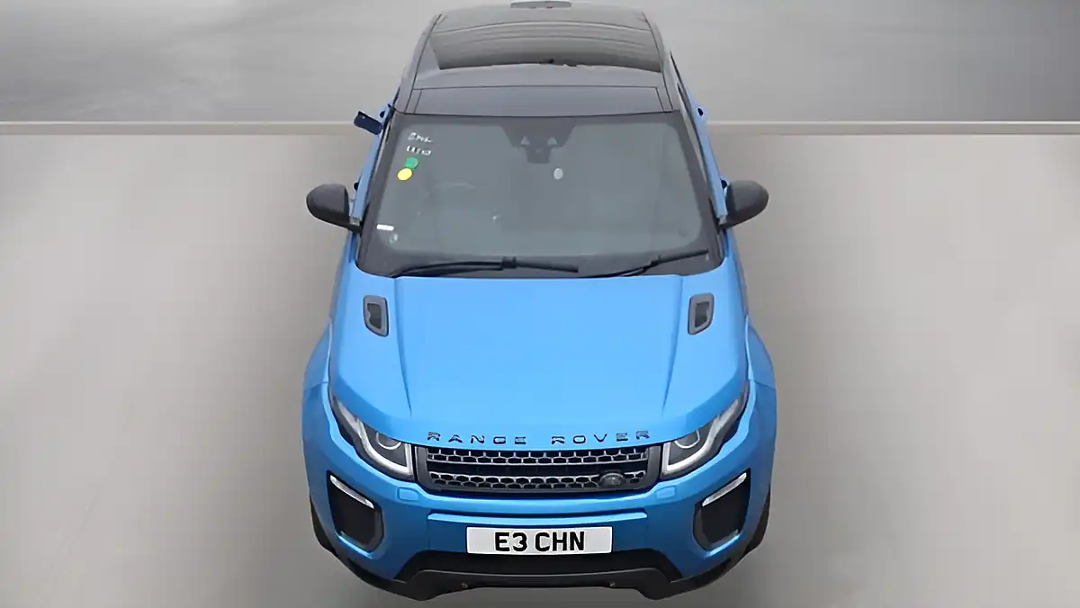Used 2018 Land Rover Range Rover Evoque Landmark Blue - Interior and Exterior details 2