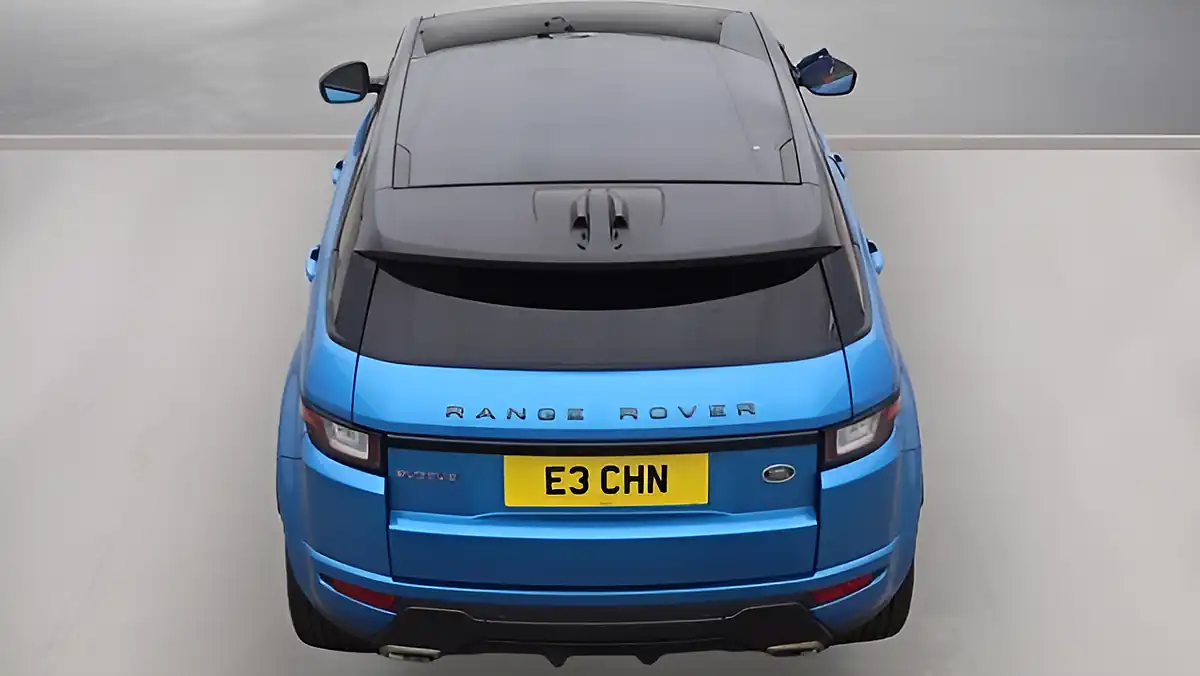 Used 2018 Land Rover Range Rover Evoque Landmark Blue - Interior and Exterior details 5