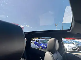 Used 2018 Land Rover Range Rover Evoque Landmark Blue - Interior and Exterior details 16
