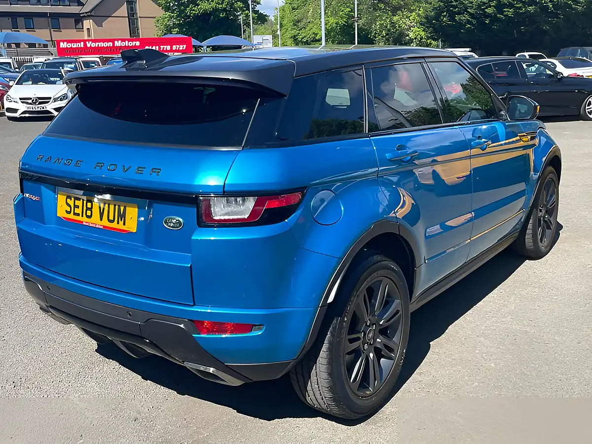 Used 2018 Land Rover Range Rover Evoque Landmark Blue - Interior and Exterior details 8
