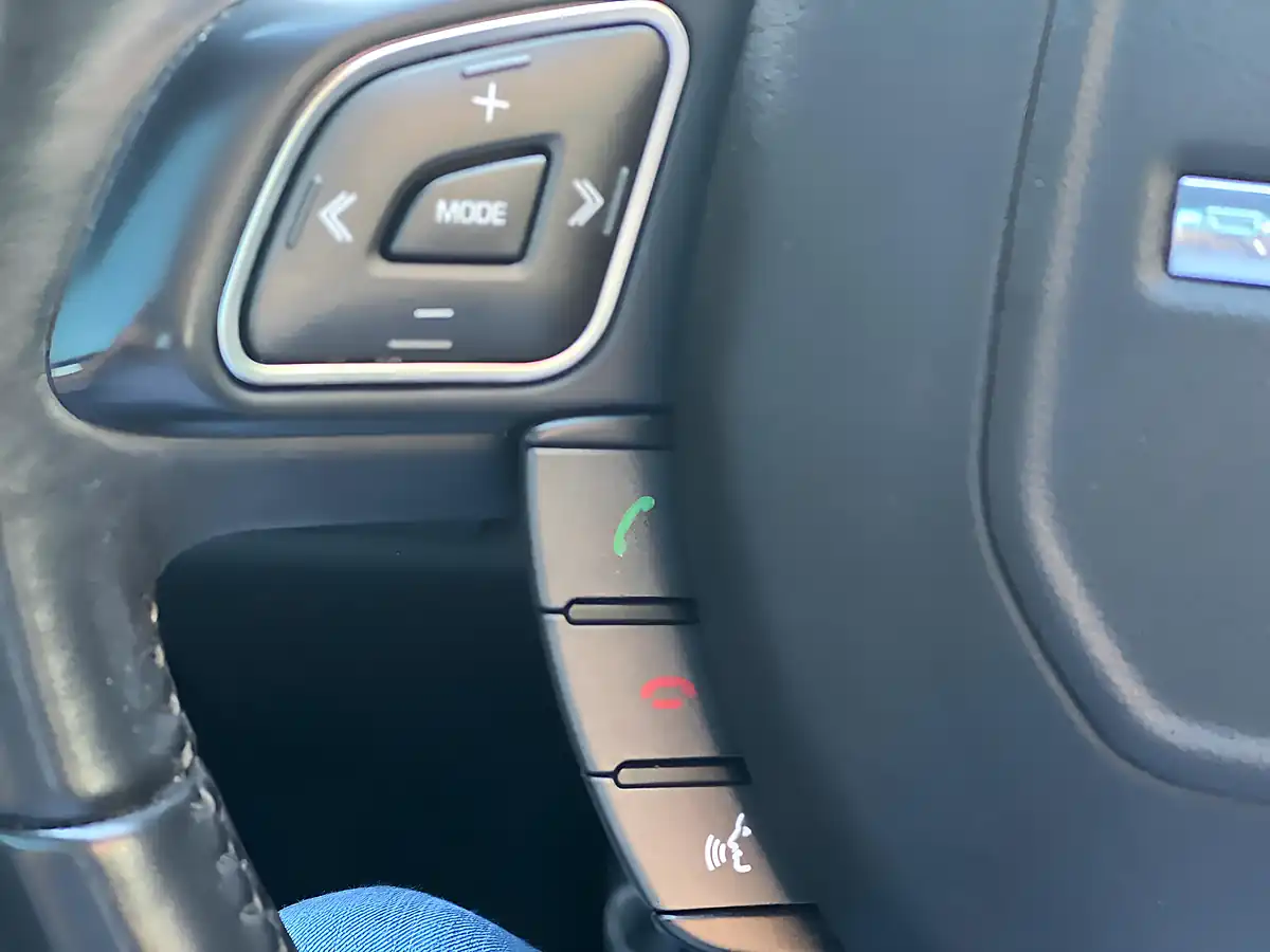 Used 2018 Land Rover Range Rover Evoque Landmark Grey - Interior and Exterior details 12