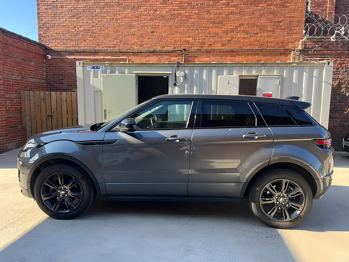 Used 2018 Land Rover Range Rover Evoque Landmark Grey - Interior and Exterior details 4