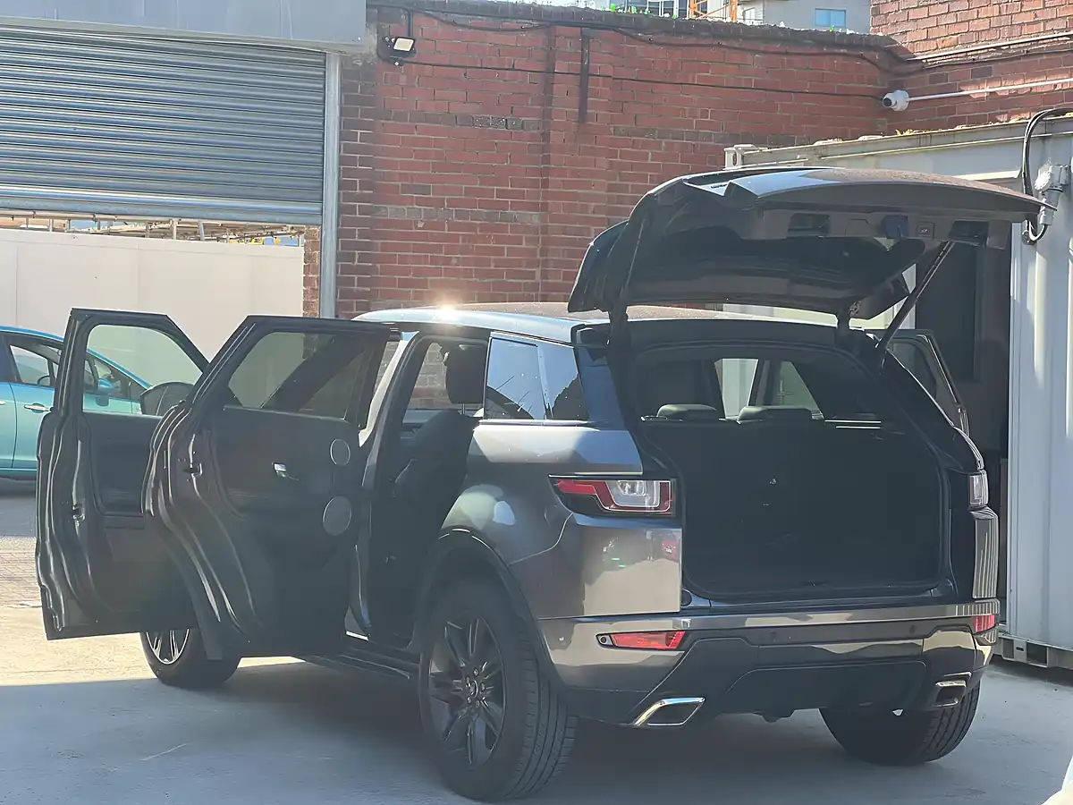 Used 2018 Land Rover Range Rover Evoque Landmark Grey - Interior and Exterior details 7