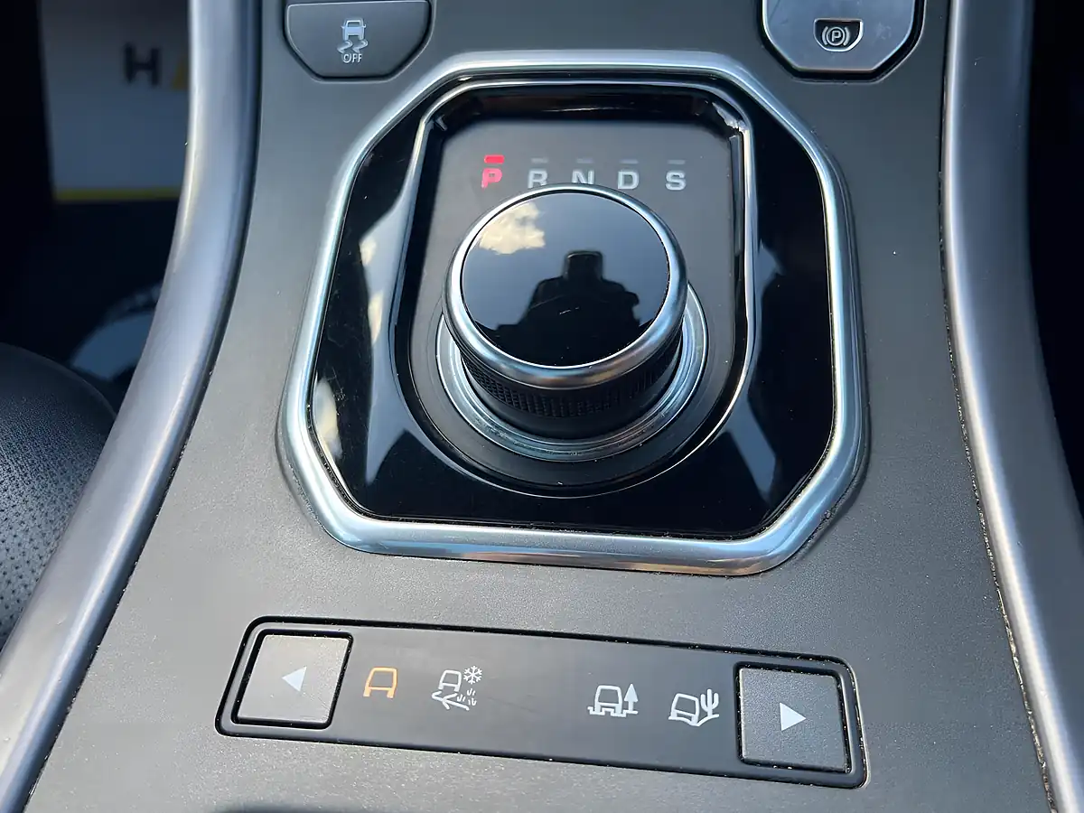 Used 2018 Land Rover Range Rover Evoque Landmark Grey - Interior and Exterior details 16